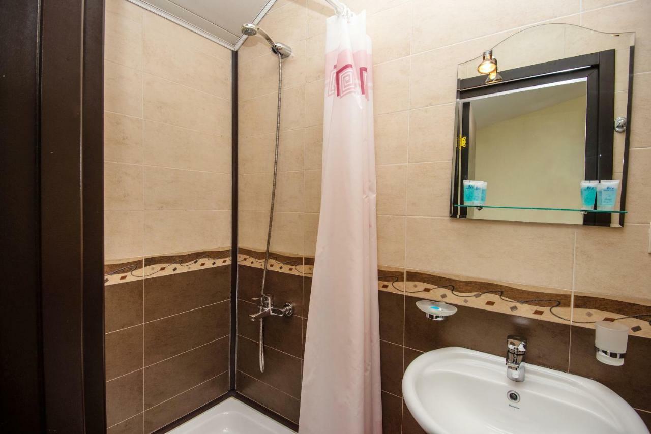 טביליסי Lowell Hotel מראה חיצוני תמונה